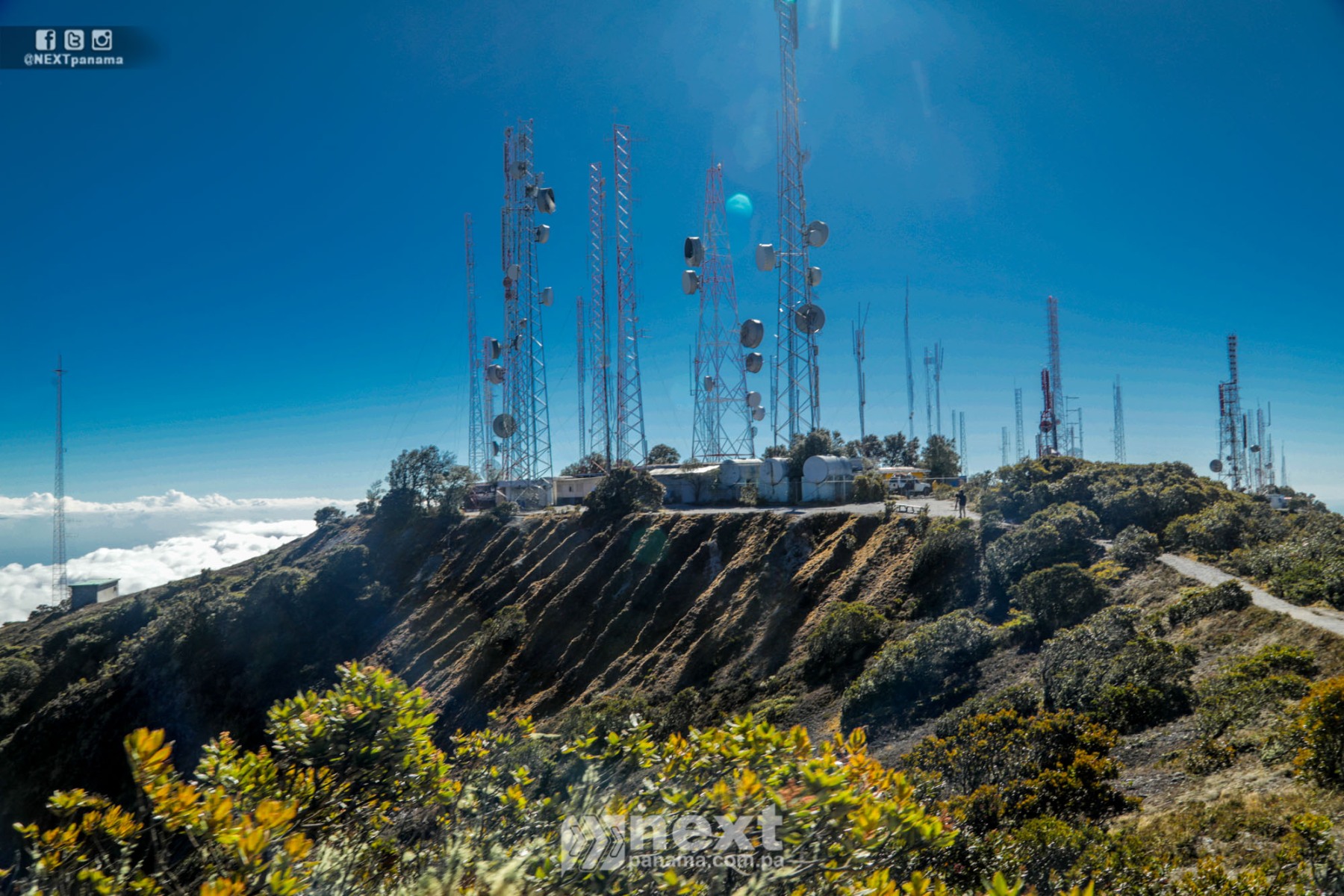 Sala Constitucional ordenó suspensión inmediata de subasta de frecuencias de radio y televisión